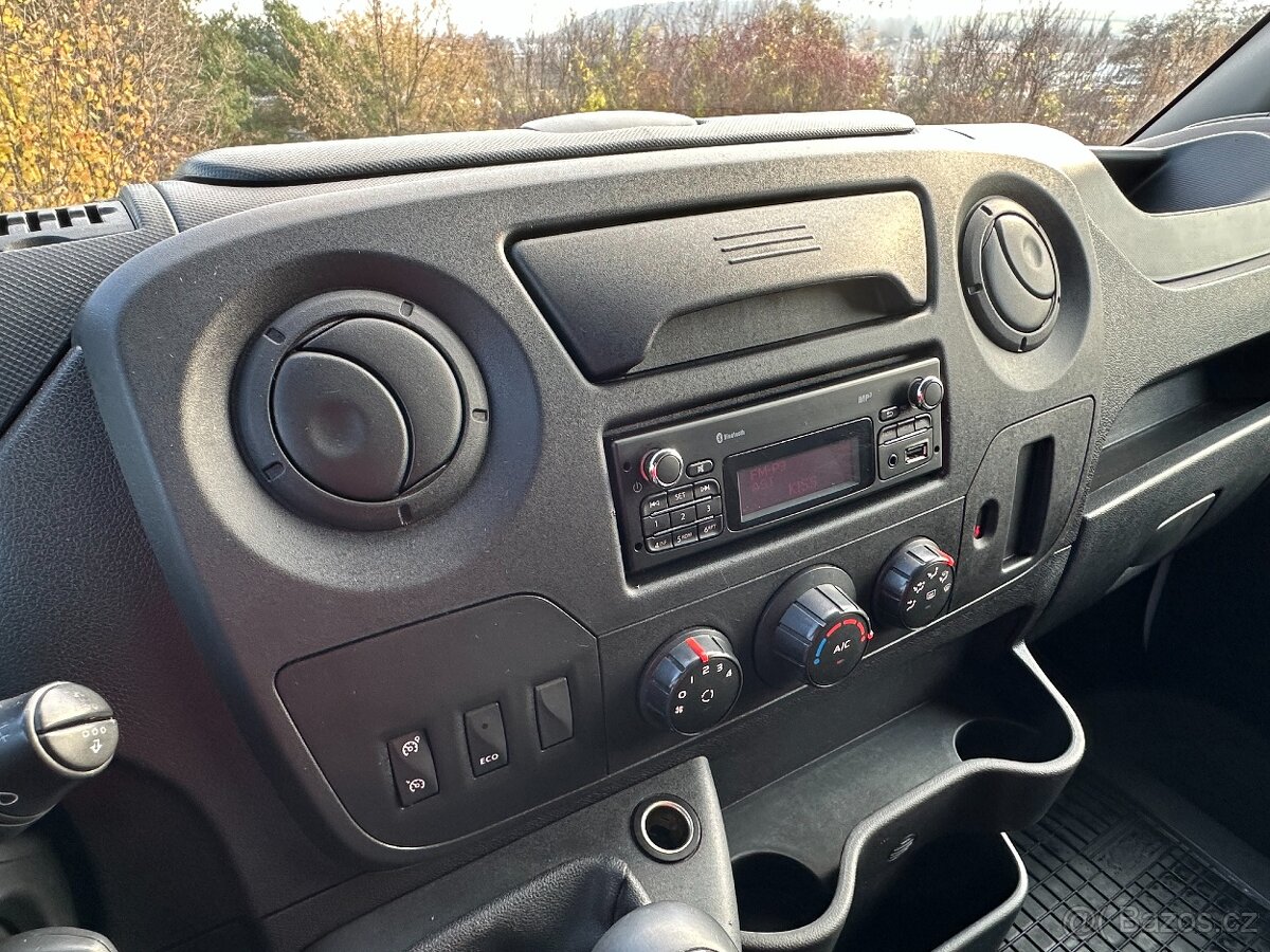 Renault Master 2.3DCi/96kW ČR L3H2 2.Maj. r.v. 2018 - 11