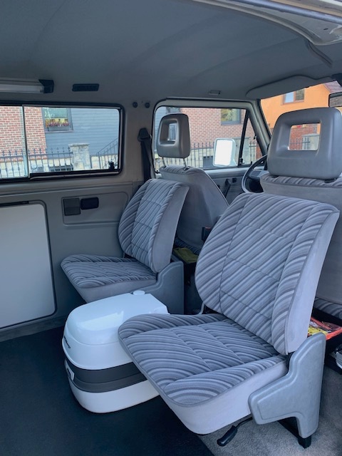 Prodám VW T3 Multivan Hannover Edition 1.6TD. r.v.1990 - 11