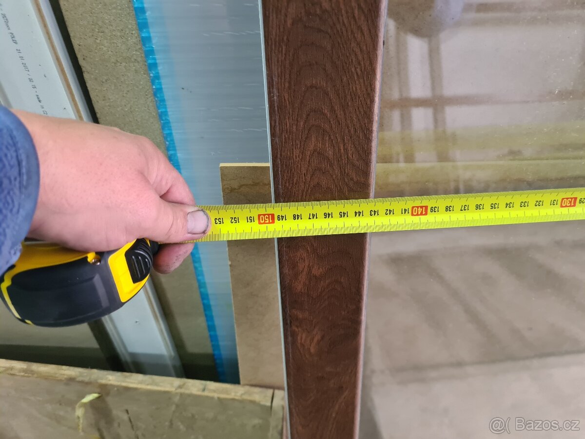 Okna plastová zlatý dub - 11