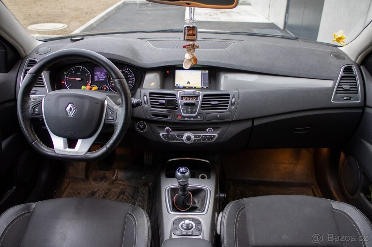 Renault Laguna Grandtour Grand 2.0 dCi 4control - 11