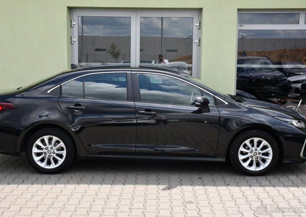 Toyota Corolla 1.5VVT-i 1M 2xKOLA - 11