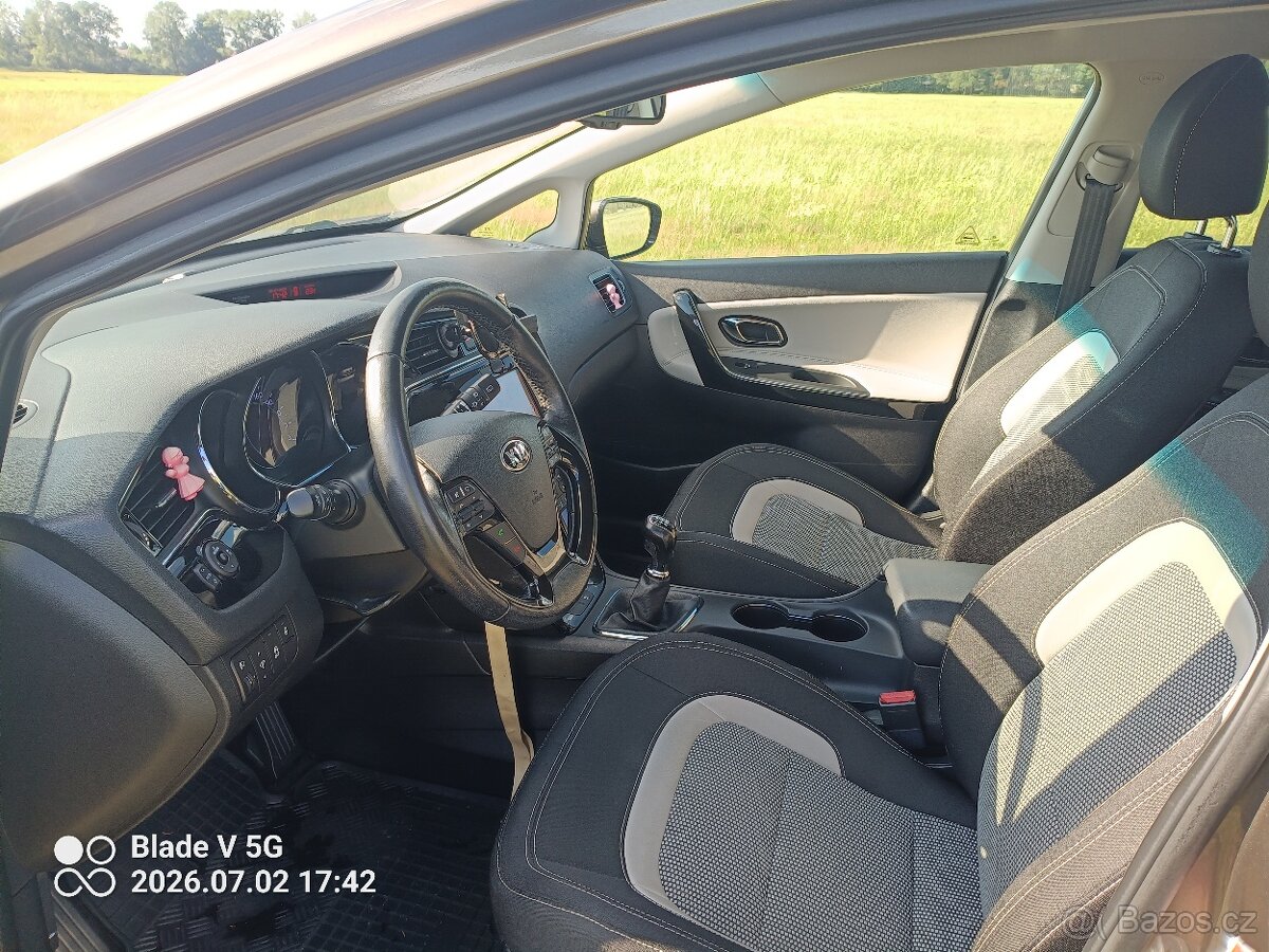 Kia ceed - 11