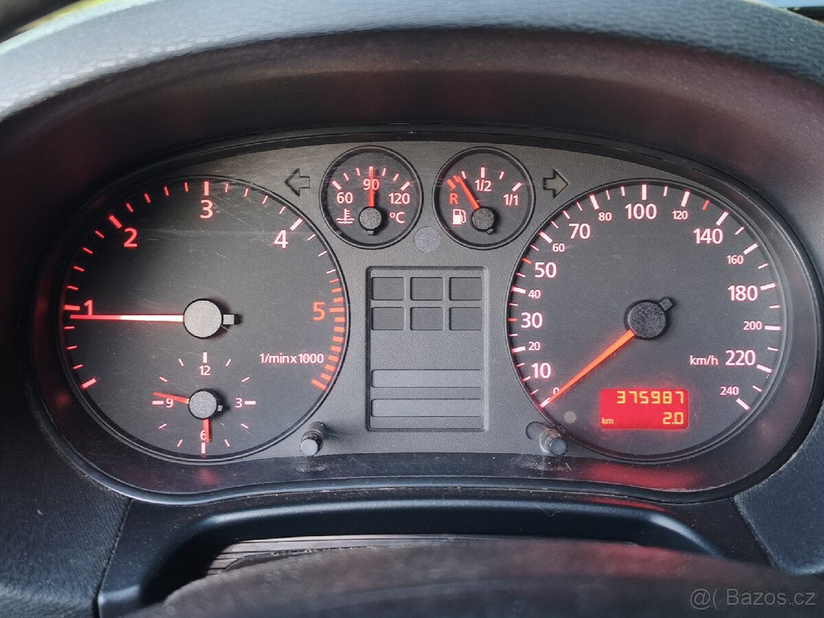 Audi A3 1.9 TDI 66kW NOVÁ STK, VELKÝ SERVIS - 11