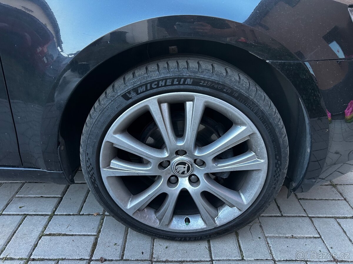 Škoda Octavia 3 - 11