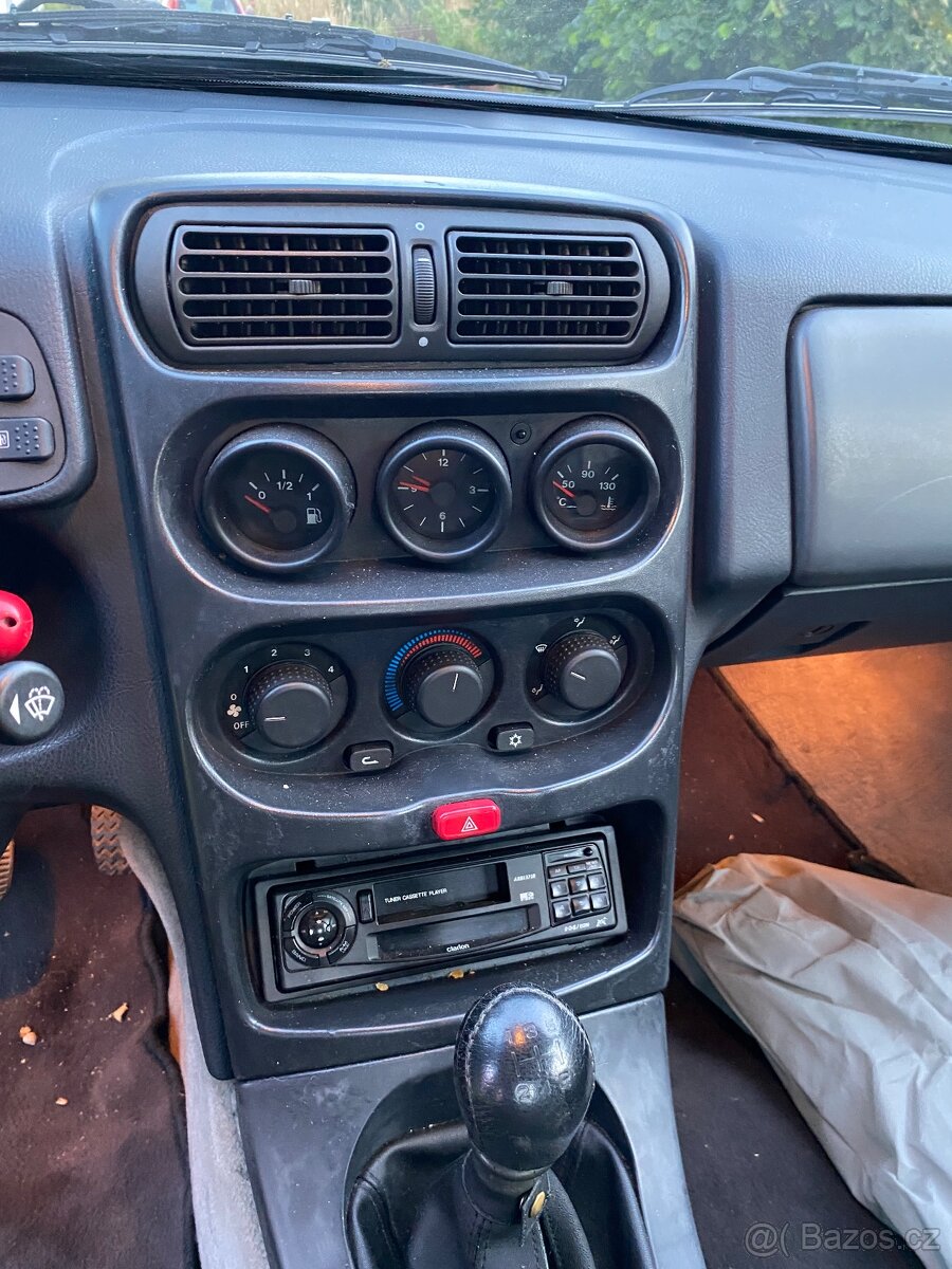 Alfa Romeo GTV 2.0TB - 11