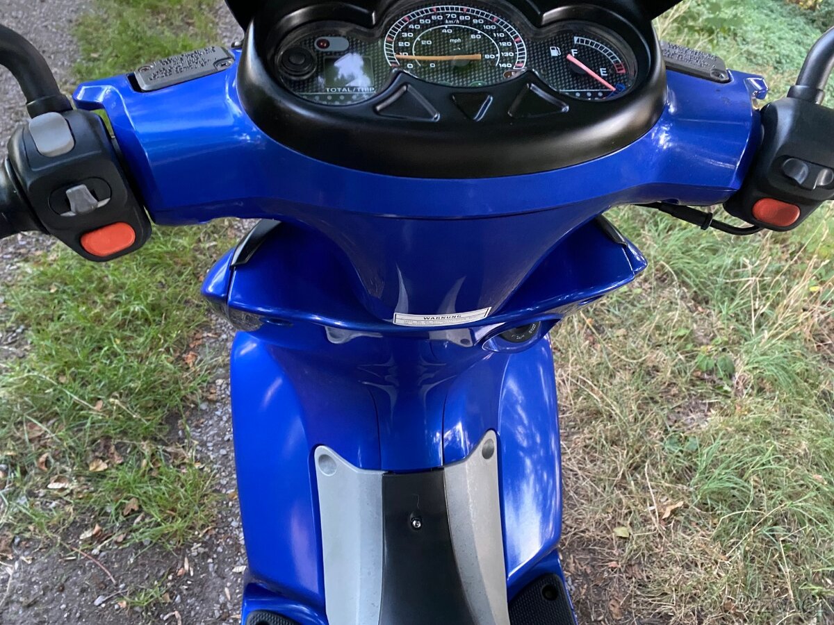 Yamaha Maxster 125 - 11