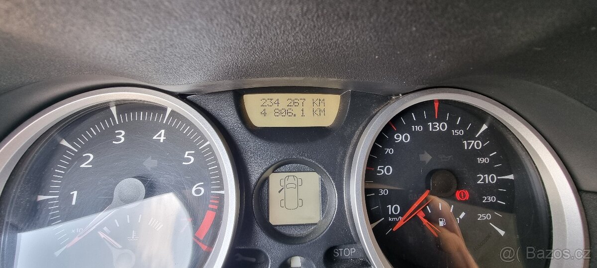 Renault Megane - 11