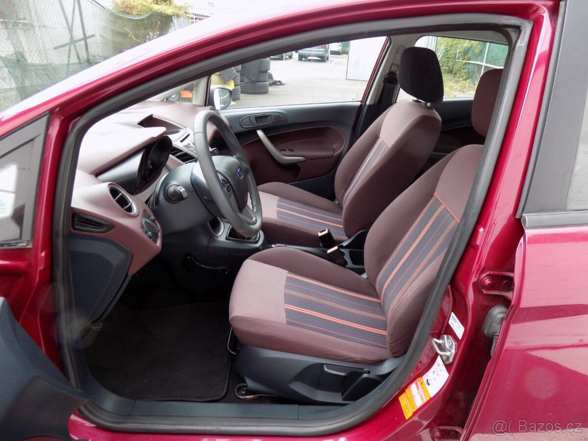 Ford Fiesta 1.2i/Klimatizace/ - 11
