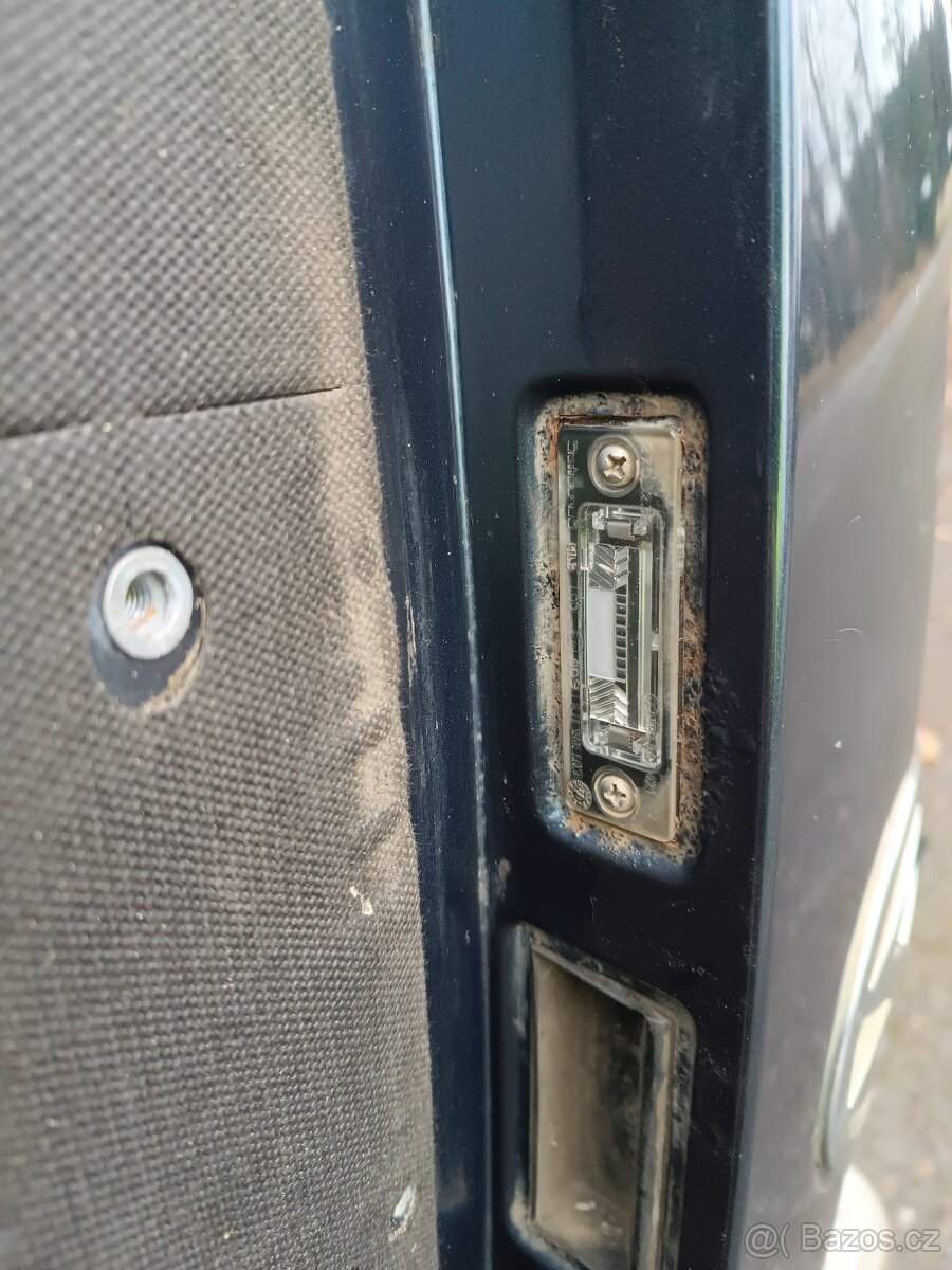 VW Golf 5 plus - páté dveře, viko kufru - 11