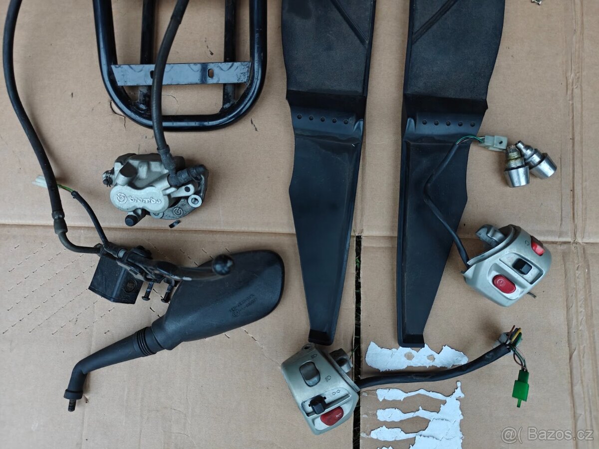 Yamaha Versity 300 - Náhradní díly - 11