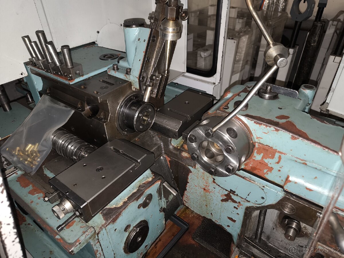 Soustružnické automaty MAS A20B - 11
