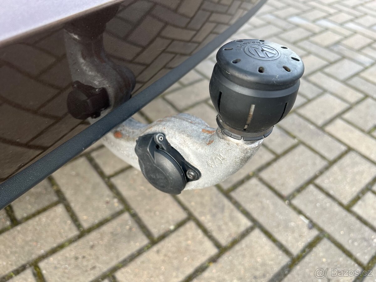 Volkswagen Sharan Highline 2.0TDI DSG Tažné 7-míst 103kw - 11