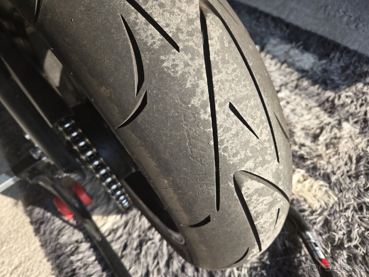 Triumph street triple 675 - 11