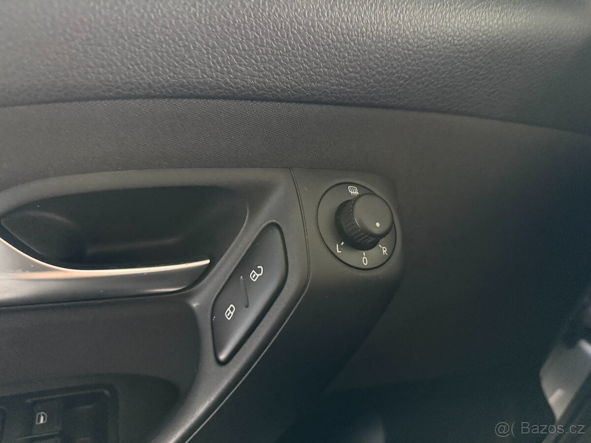 Volkswagen Polo 1,2 COMFORTLINE,SERVISKA - 11