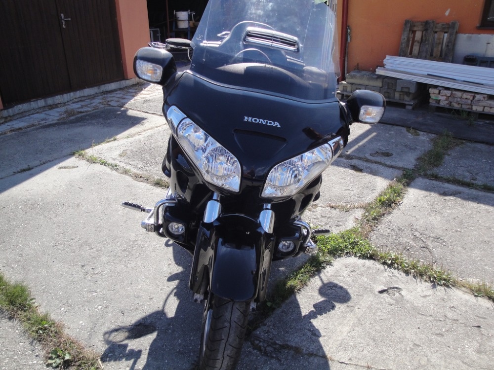 Honda goldwing 1800 - 11