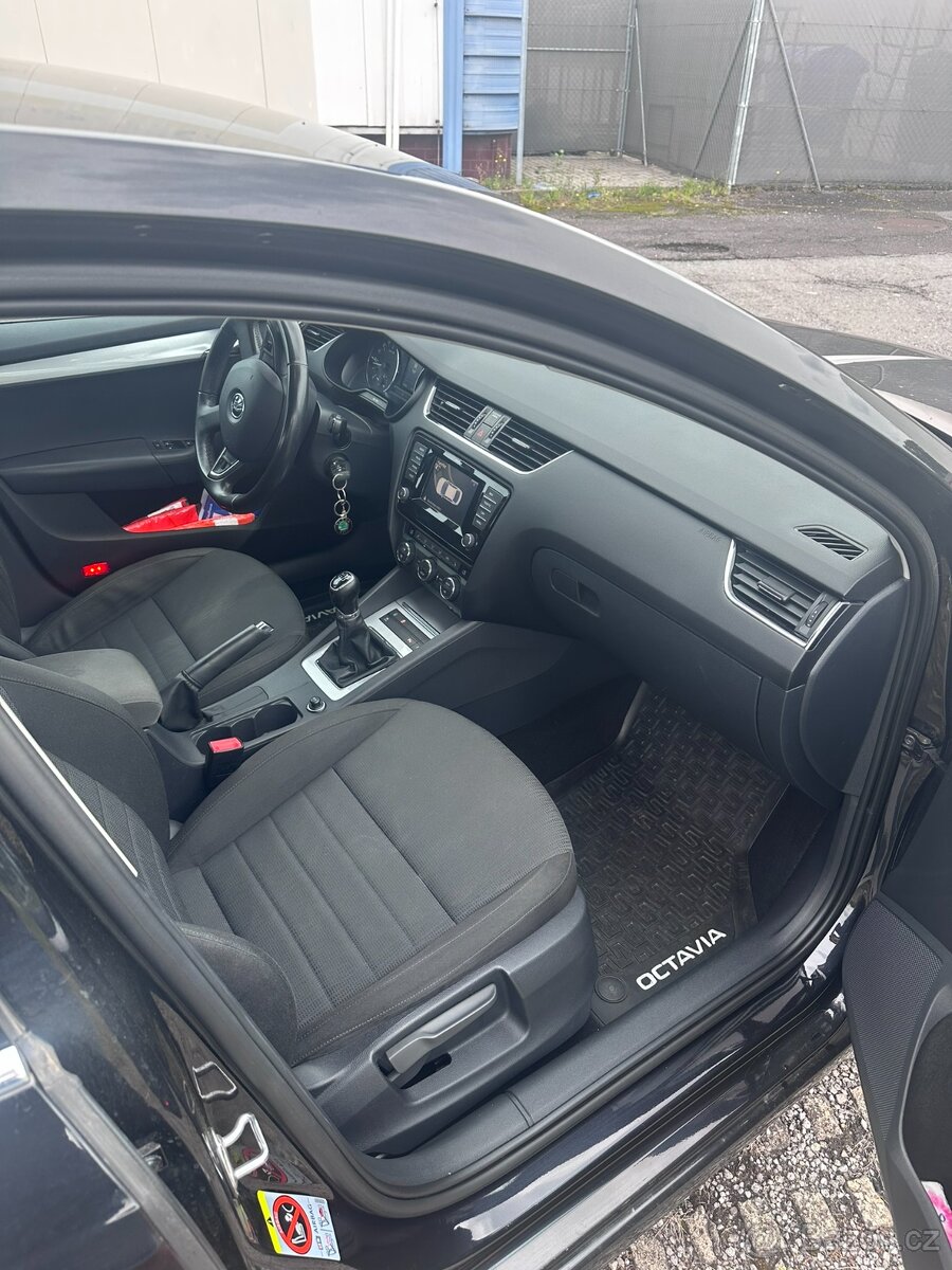 Škoda Octavia 3 1.6 TDI 77KW 2013 - 11