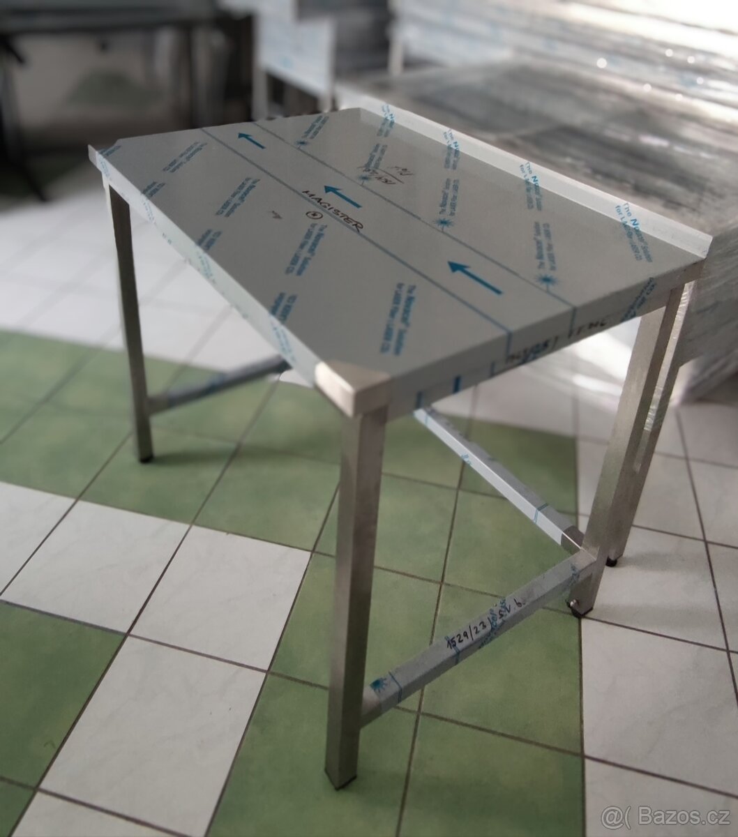 Nerezový pracovní stůl, gastro nábytek - 11