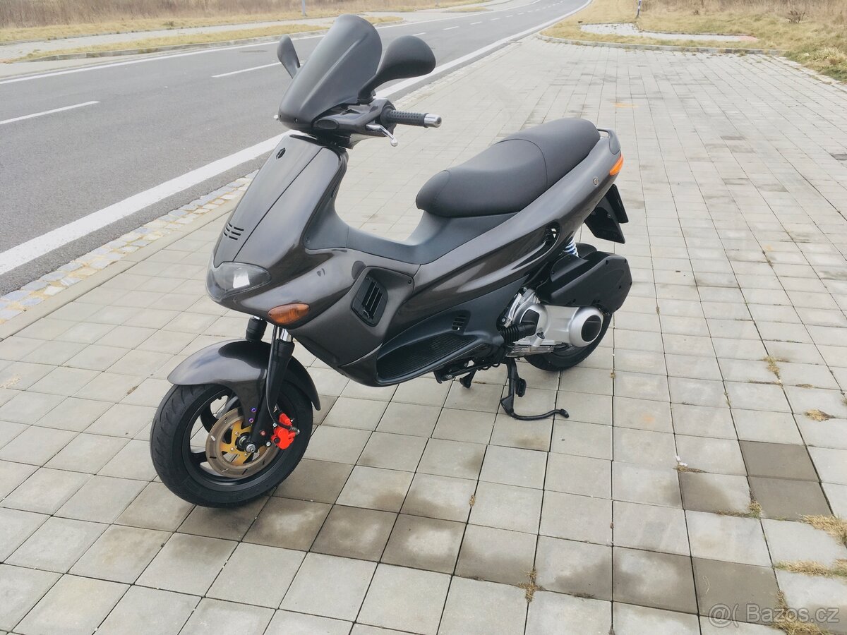 Gilera Runner VXR180 - 11