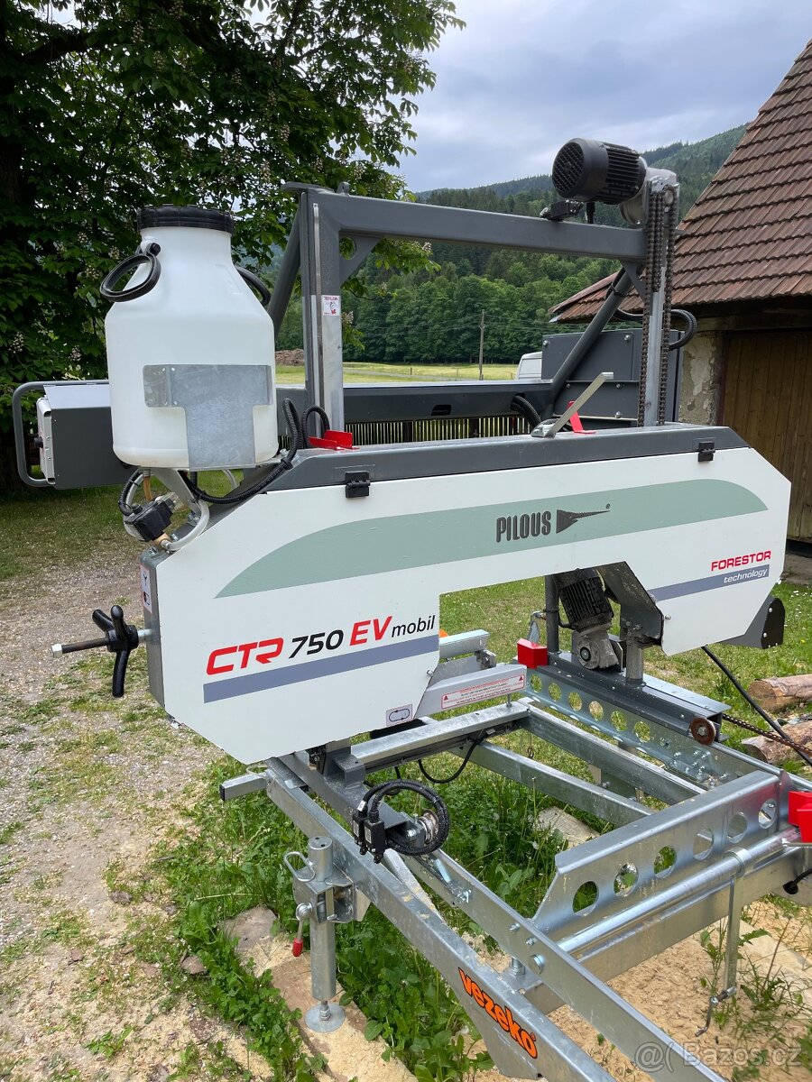 Kmenová pásová pila PILOUS CTR 750 EV - mobilní provedení - 11