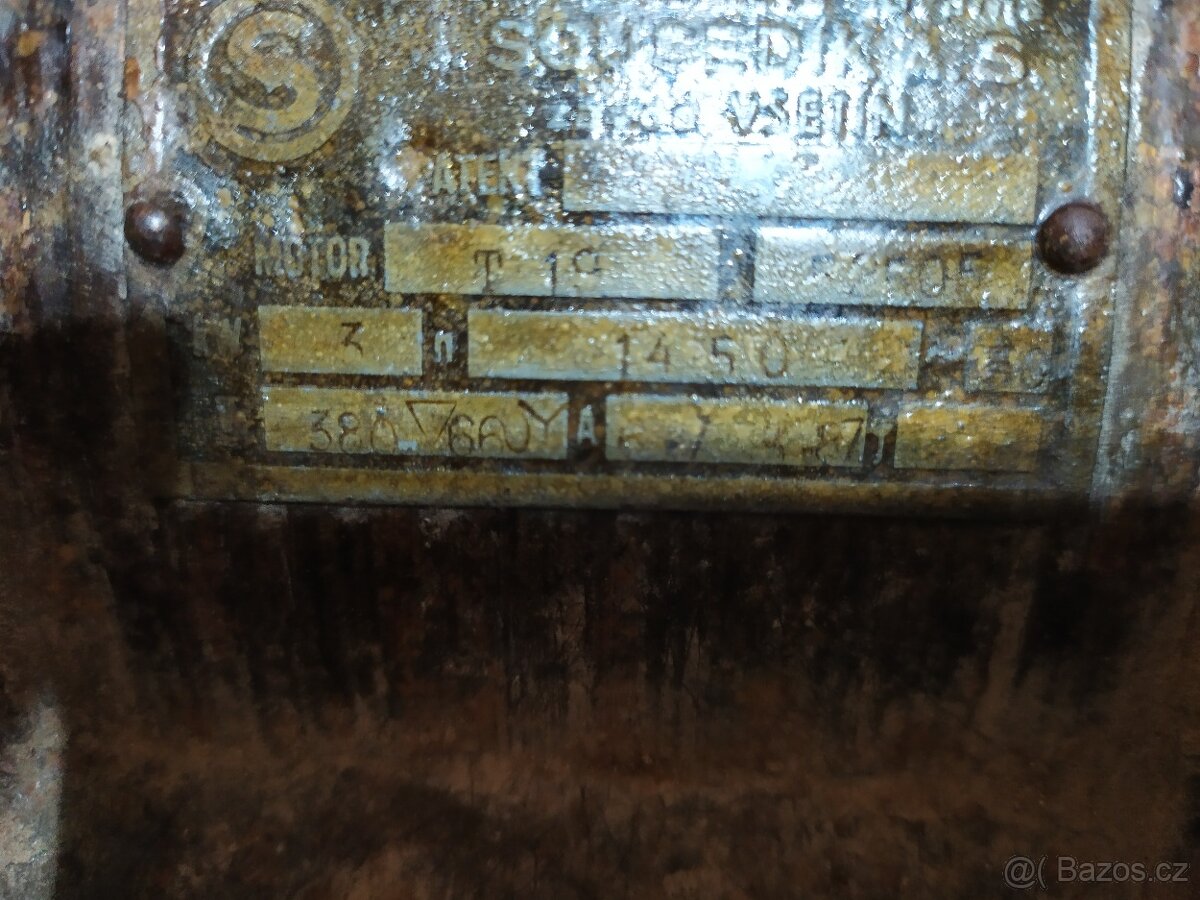 Elektromotor Sousedík na podvozku - 11