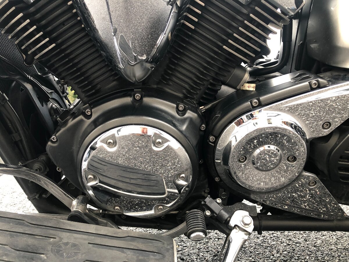 Yamaha XVS 1300 Midnightstar, původ ČR, perfektní stav - 11