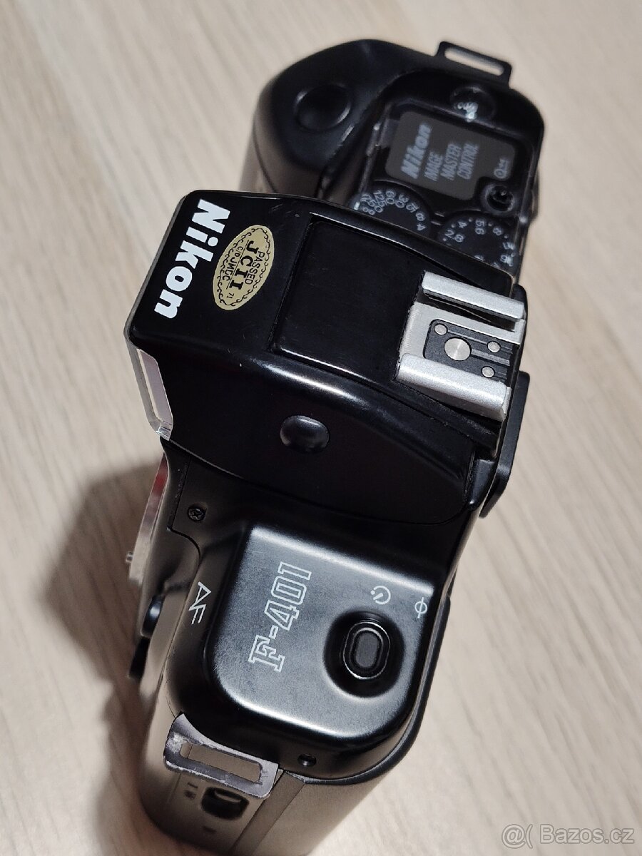 REZERVACE / Kinofilm zrcadlovka Nikon F401 + Tamron 28-200 - 11
