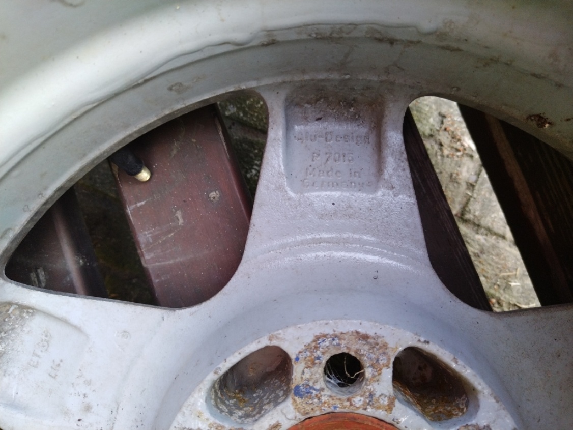 ALU disky DEZENT - 5x100 R15 ET38 - 11