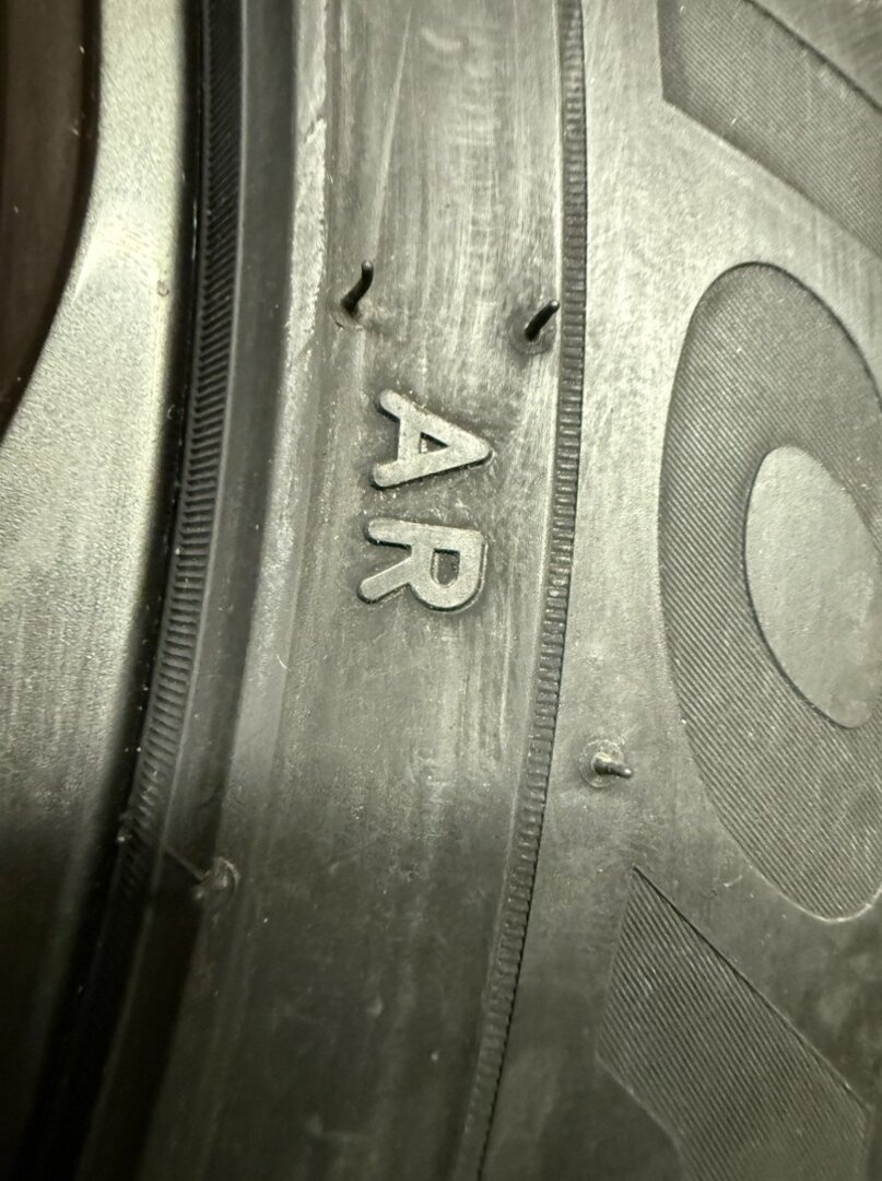 R20 NEJETÁ KOLA ALFA ROMEO STELVIO QUADRIFOGLIO - 11