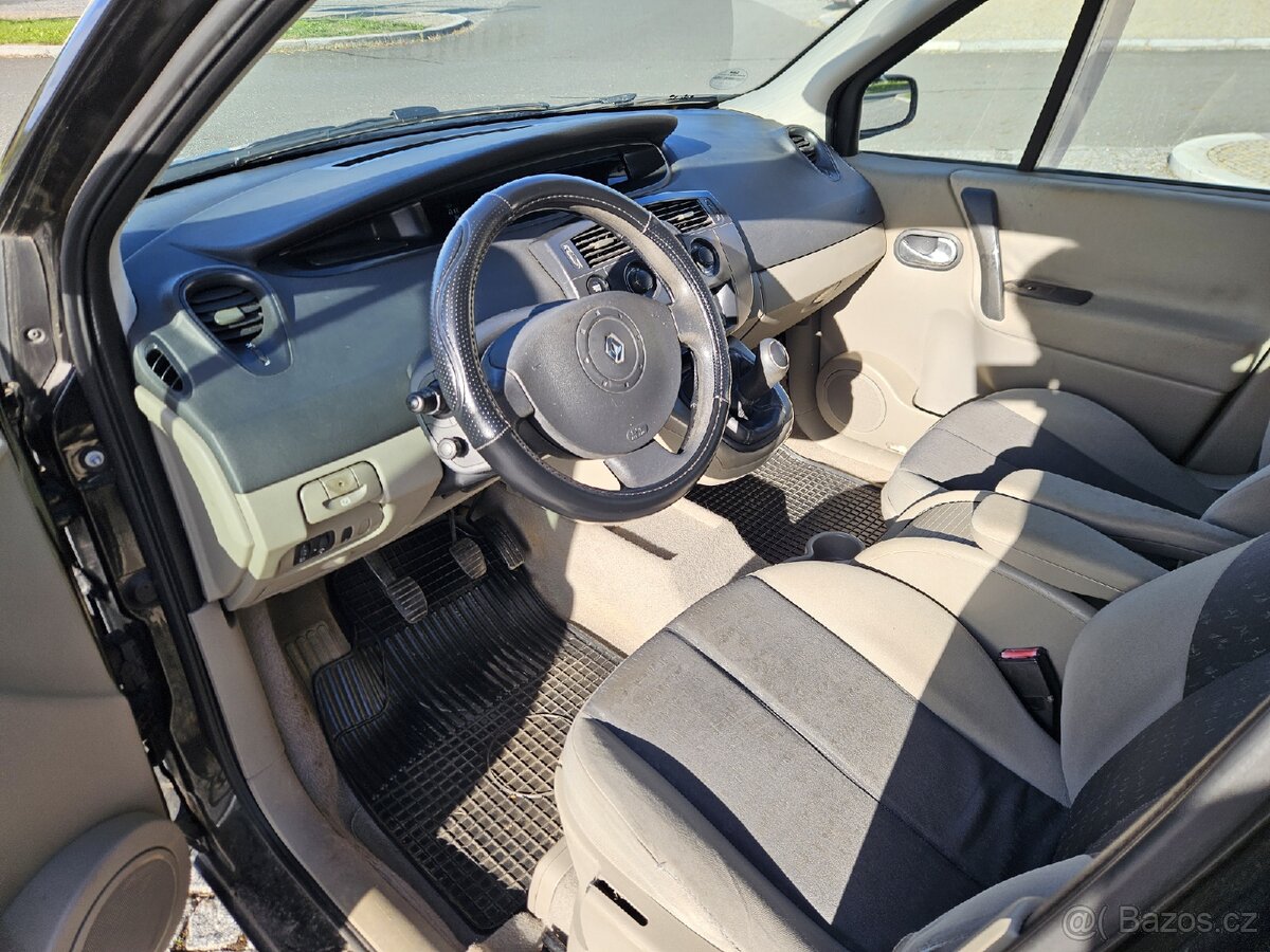 RENAULT GRAND SCENIC 7MÍST - 11