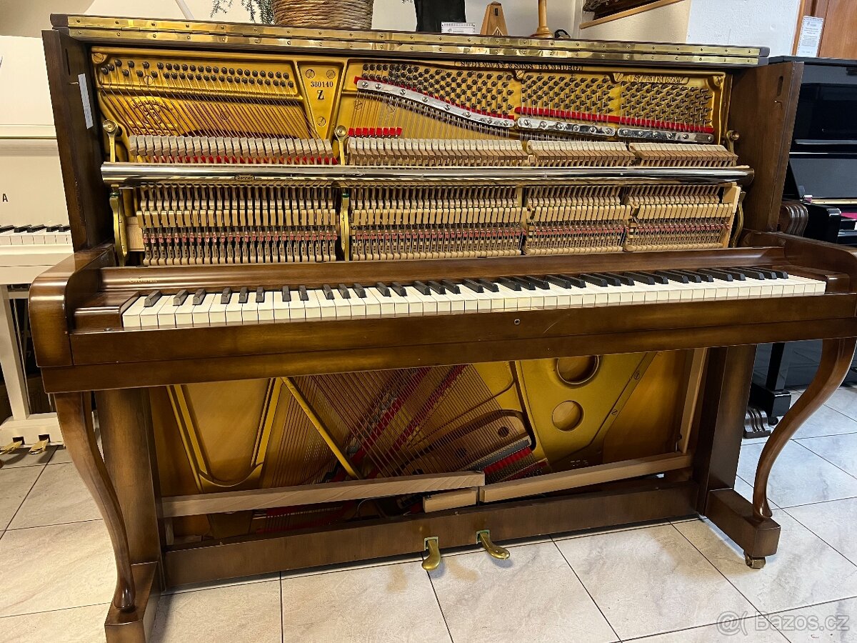 Steinway & Sons mod. Z 114 , opus. 380140, záruka 2 roky - 11