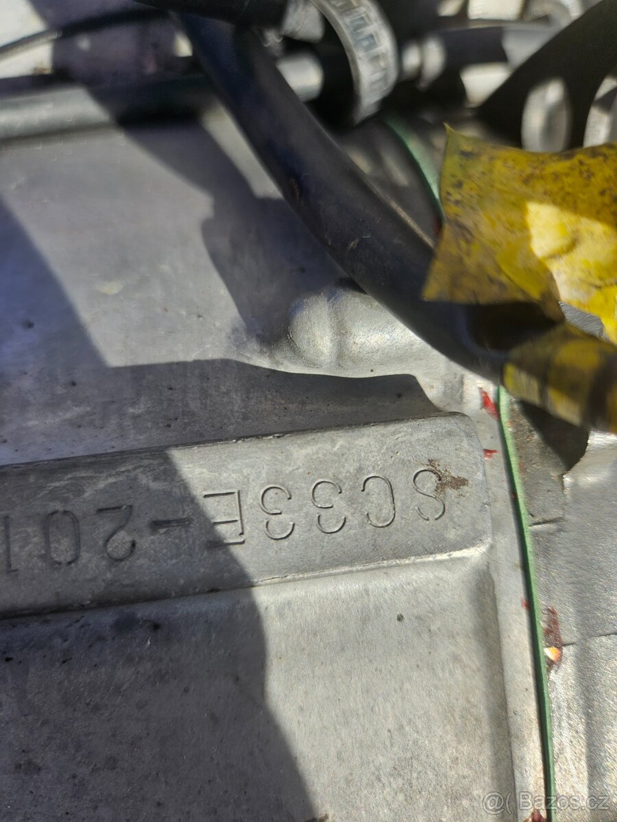 Honda CBR 900 RR Fireblade sc33 - 11