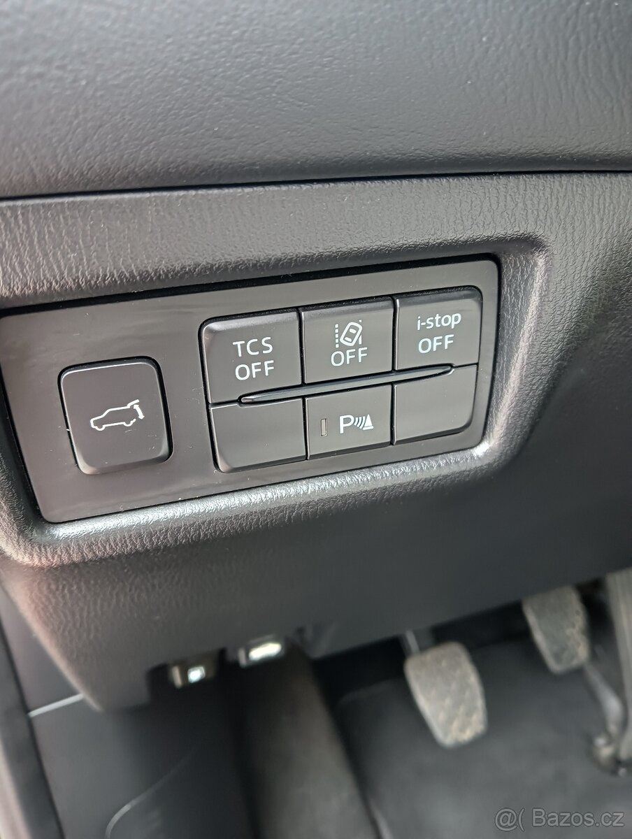 Mazda CX-5 2.0i skyactive Excklusive - 11