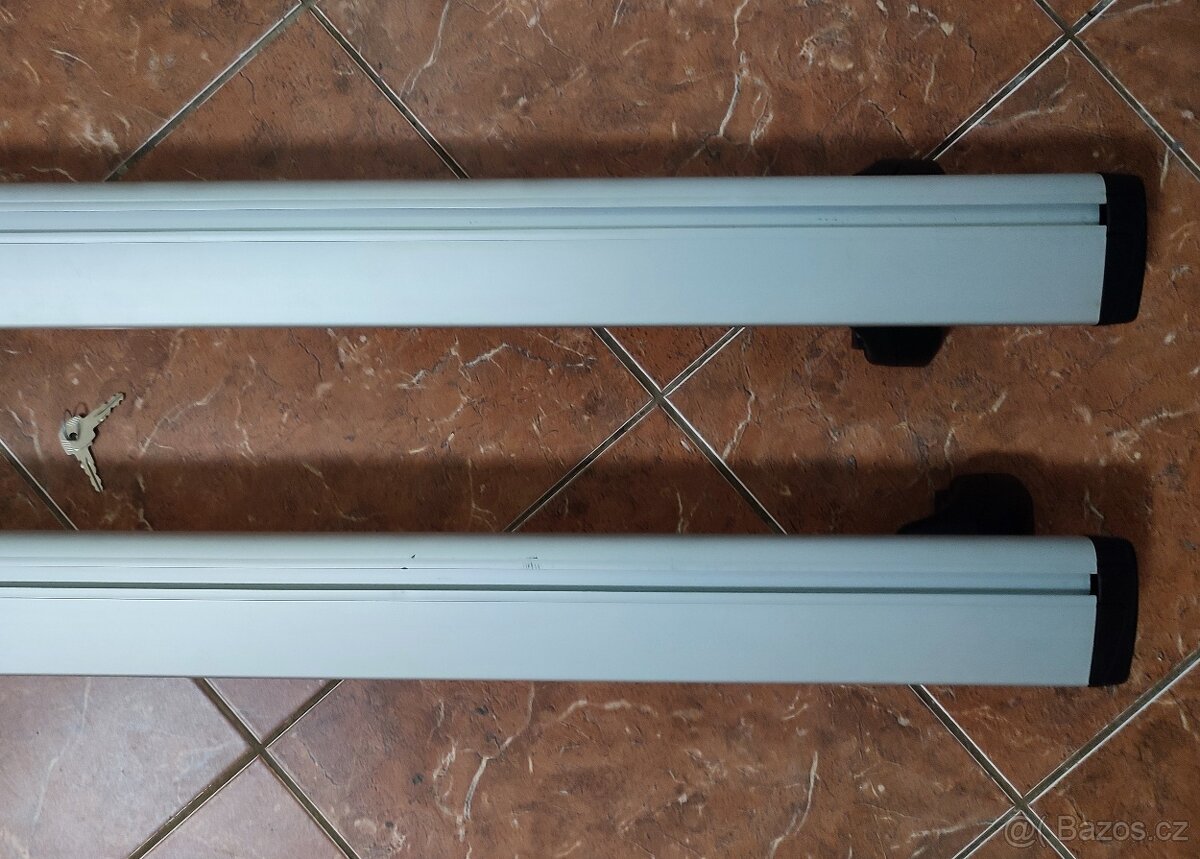 Thule WingBar Evo příčníky nosiče Hyundai ix35 Kia Sportage - 11