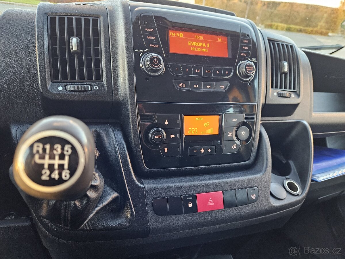 FIAT DUCATO VALNÍK 2,3JTD 110KW 7 MÍST - 11