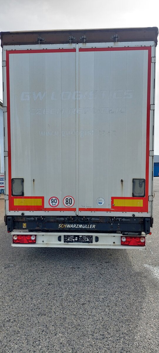 Schwarzmuller Lowdeck - 11