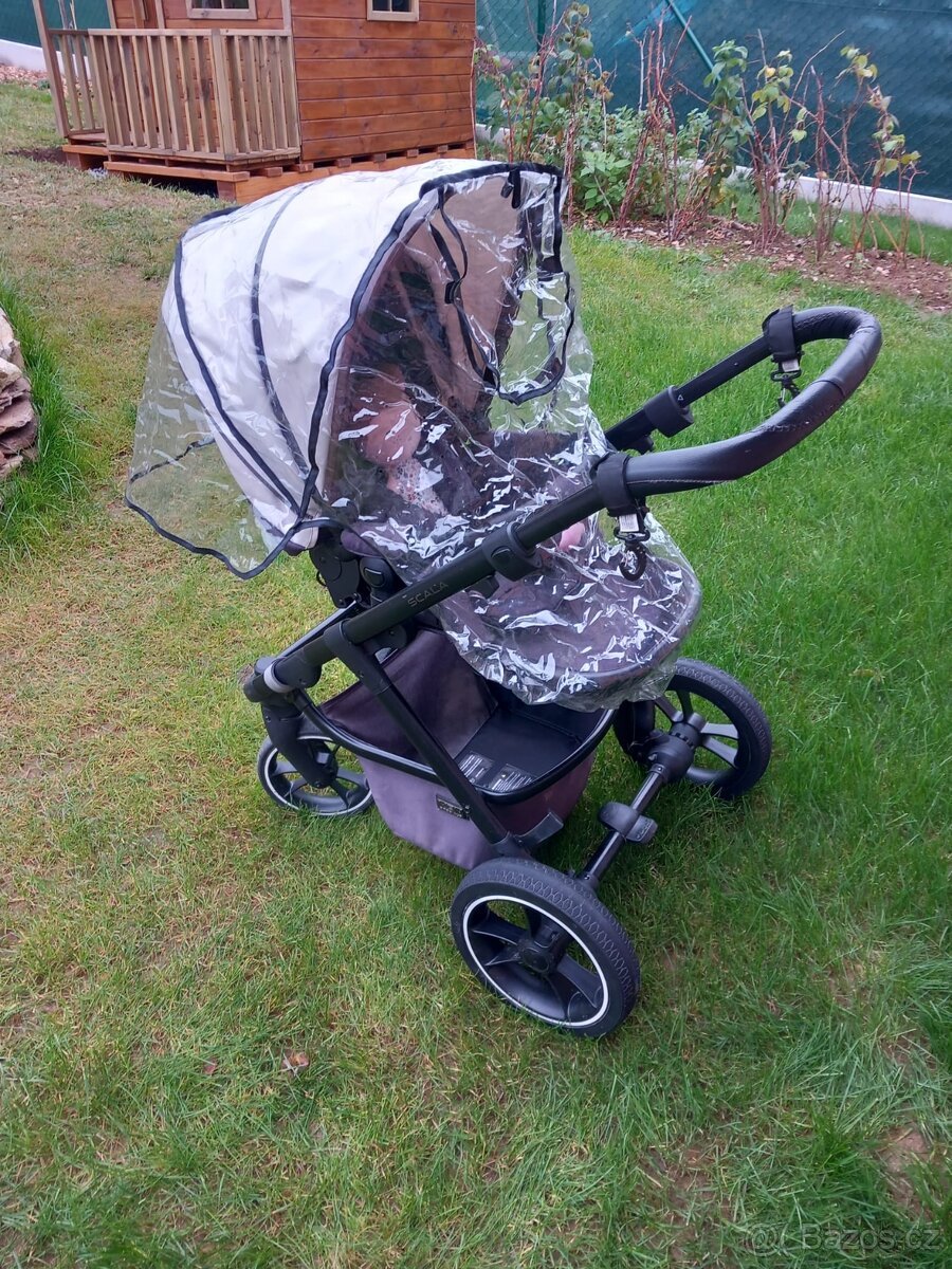 Kočárek Moon Scala - 11