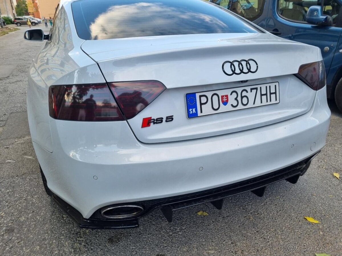 AUDI KRUHY ZNAK LOGO - čierne lesklé - 11