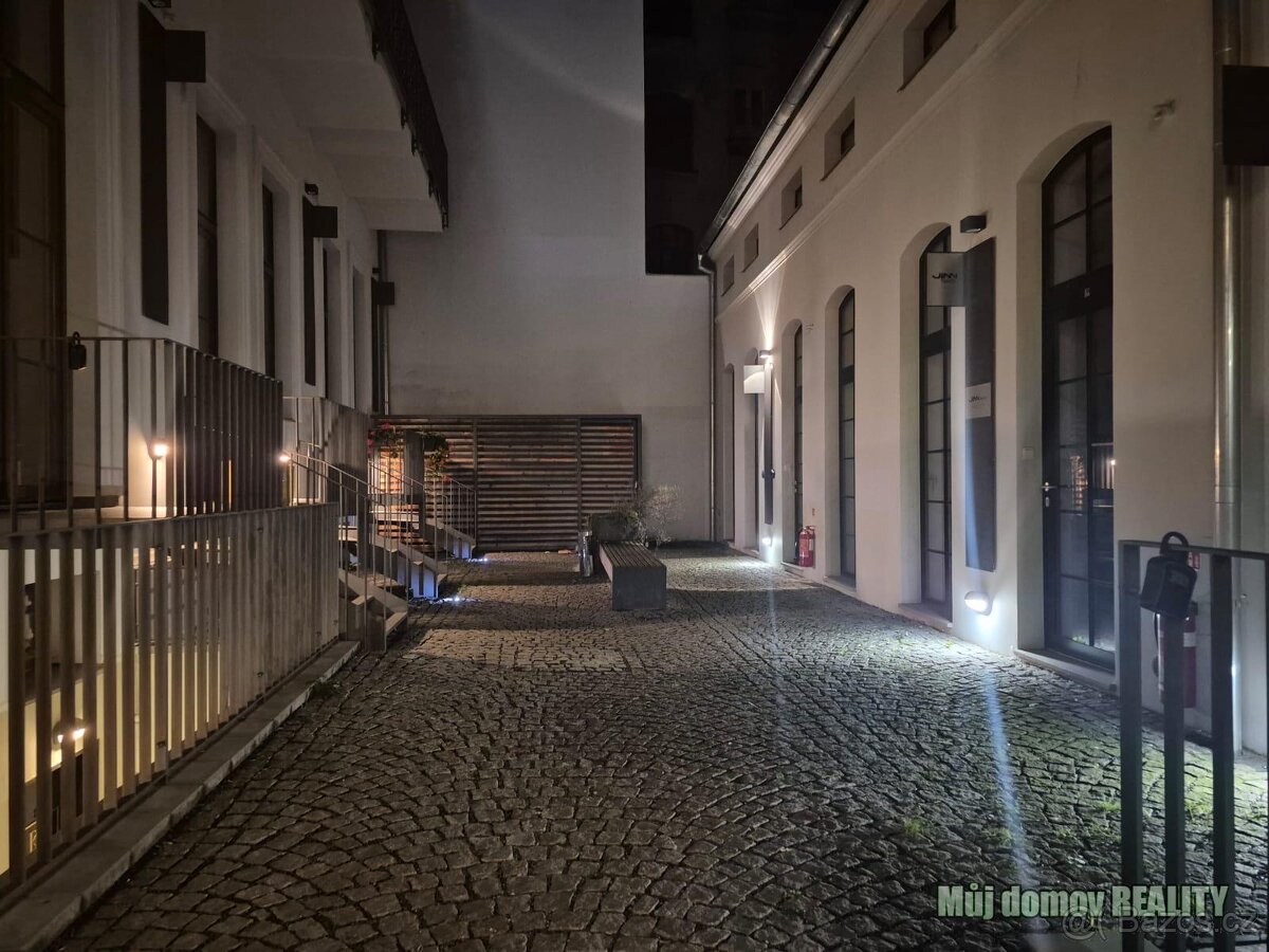 Masážní salon tantra a erotického masážního salonu Praha - 11