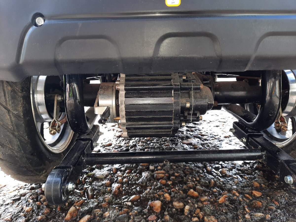 Elektricka tříkolka skutr vozik selvo Li- pro Li-EB - 11