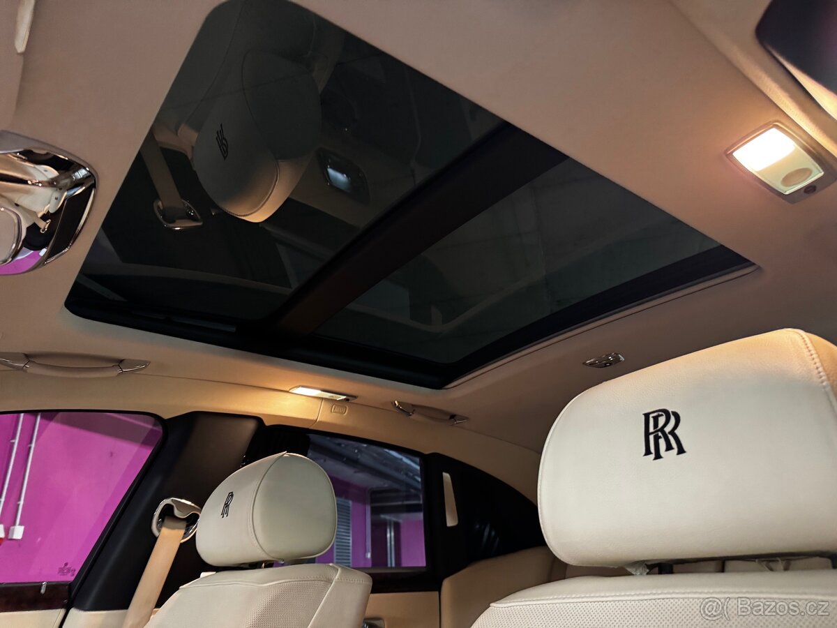Rolls Royce Ghost plná výbava - 11