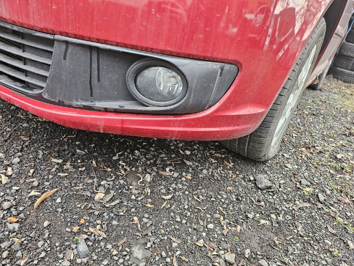 Přední část vozu, předek VW Caddy IV - 11