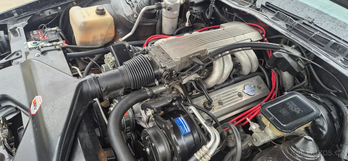 Chevroler Camaro Z28 IROC V8 Targa - 11