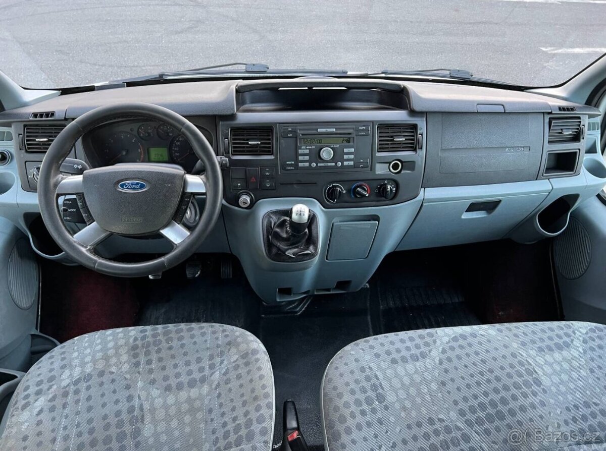 Ford Transit 2.2 TDCi 81kw 9 míst L2H2 - 11