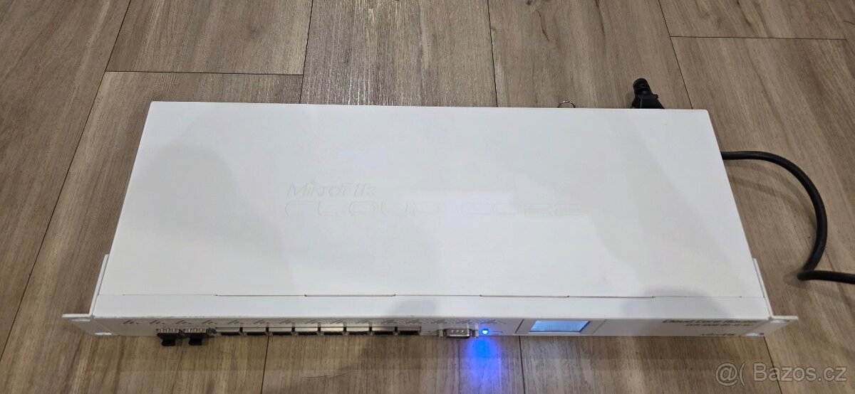 MIKROTIK • CCR1009-8G-1S-1S+ • MikroTik CloudCore Router - 11