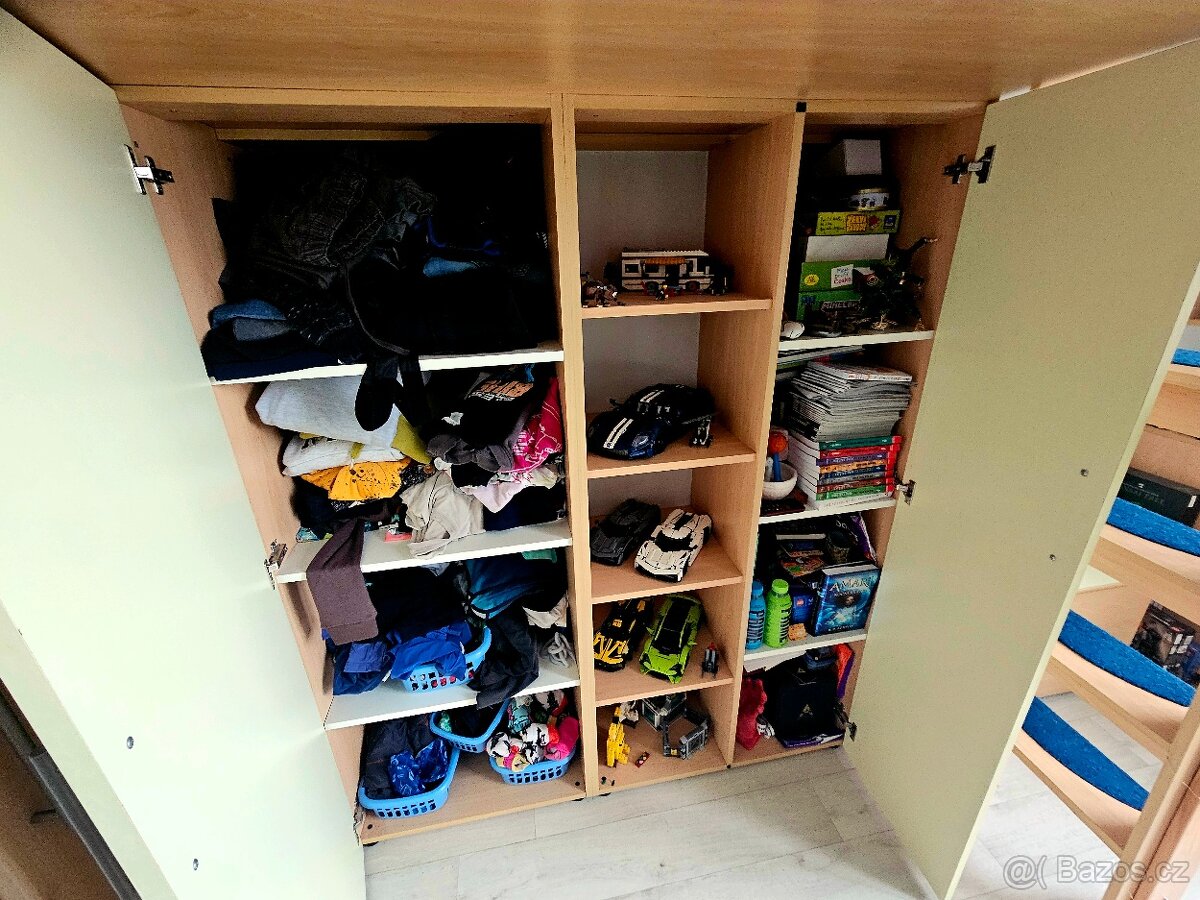 Dětský studentský pokoj nábytek skříně - 11