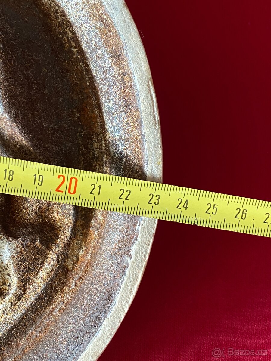 kristus litina litinová plastika socha ježíš kristus litina - 11