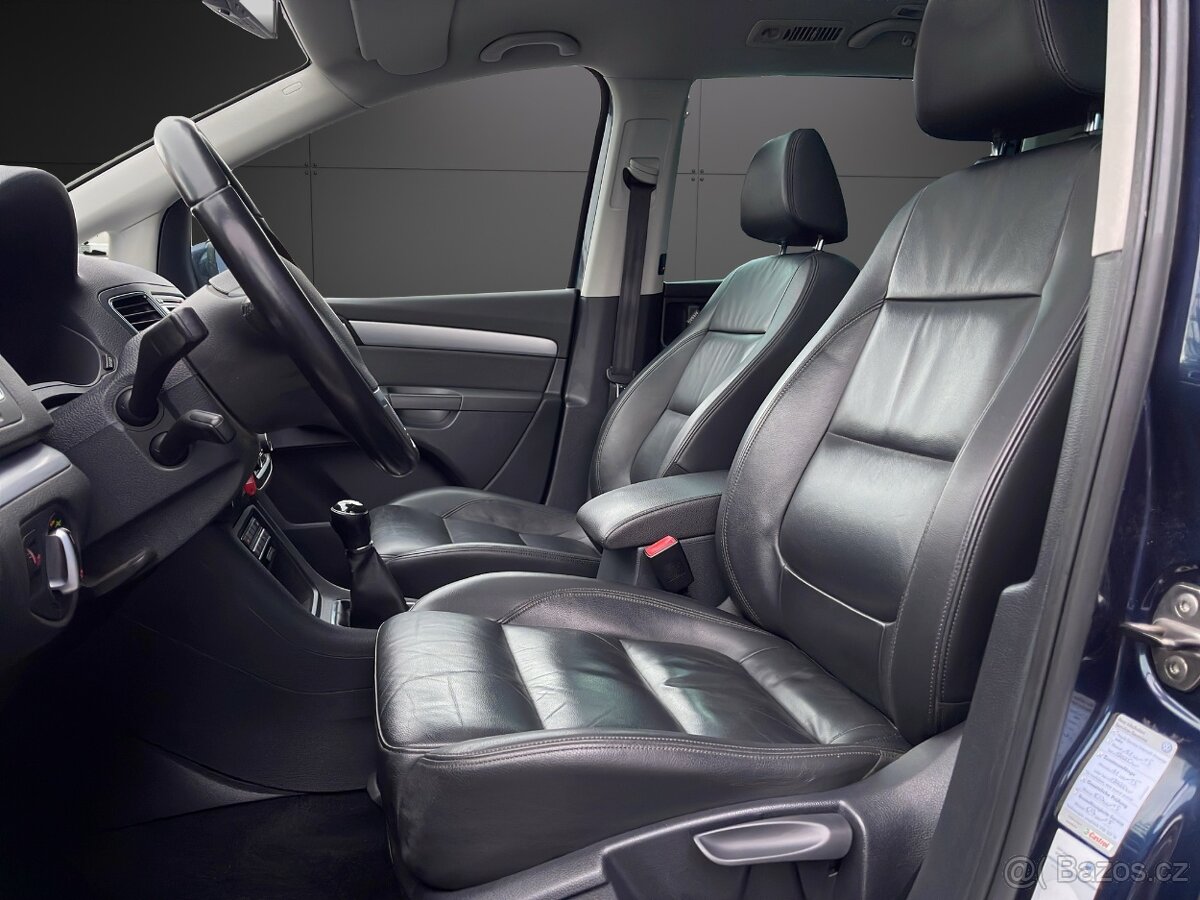 Volkswagen Sharan 2.0tdi/125kw, Highline, pěkný vůz + výbava - 11