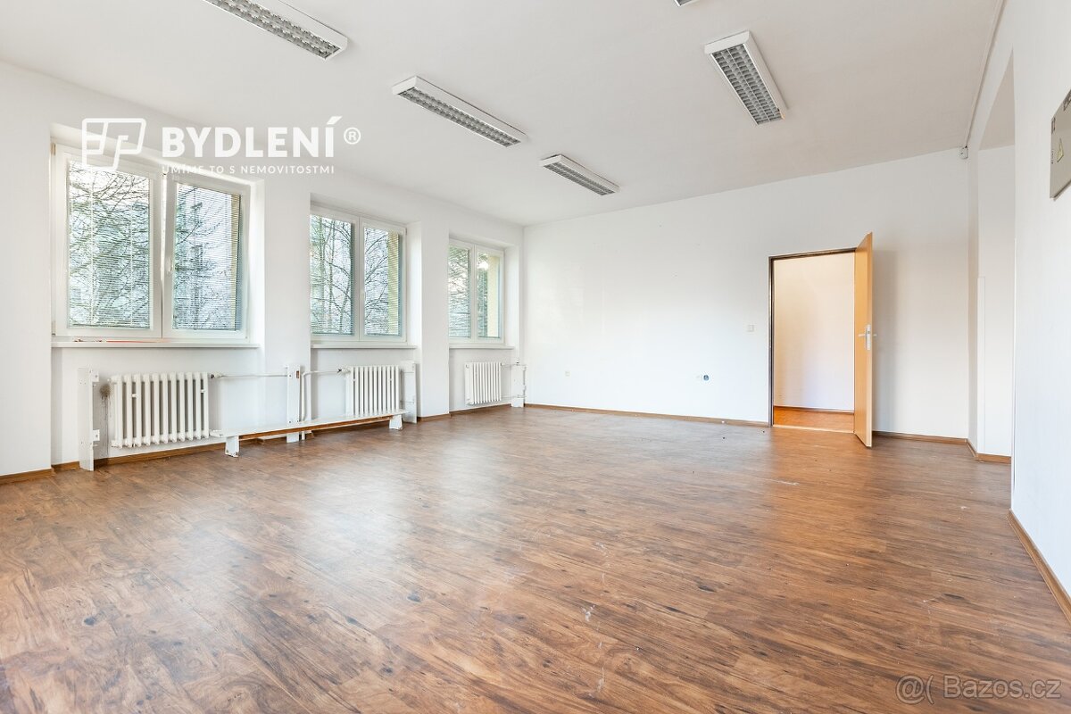 Areál se zahradou Jaselská, Teplice k pronájmu i jednotlivě - 11