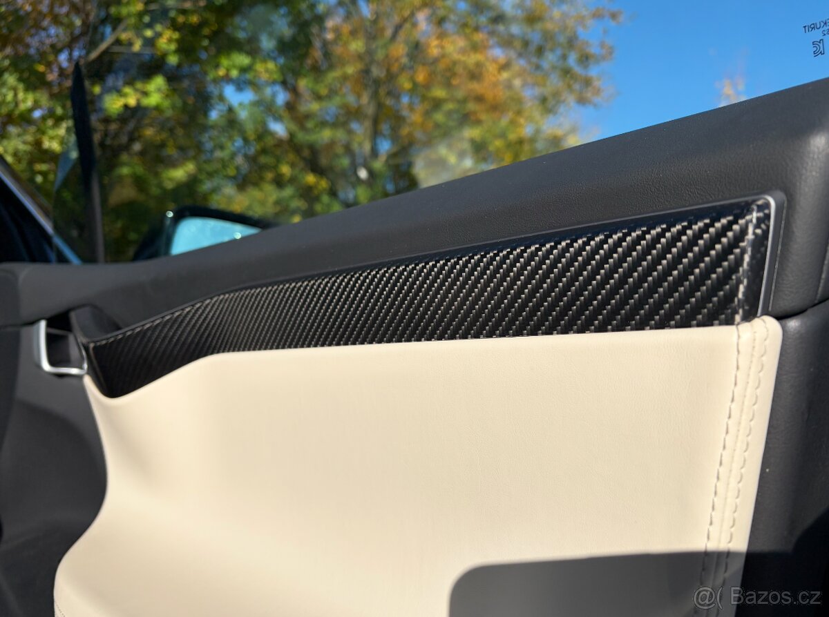 TESLA Model X 100d - 11