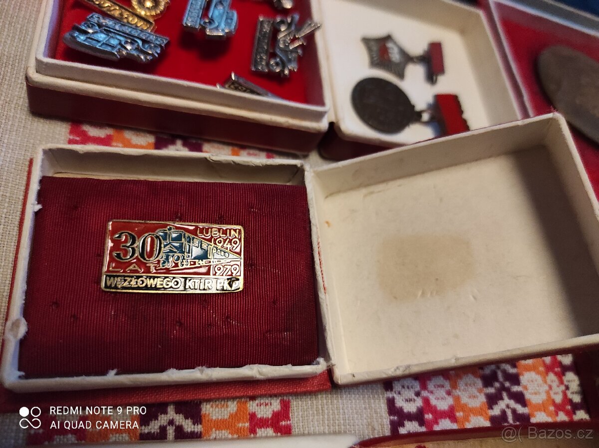 Plakety s medajle - 11